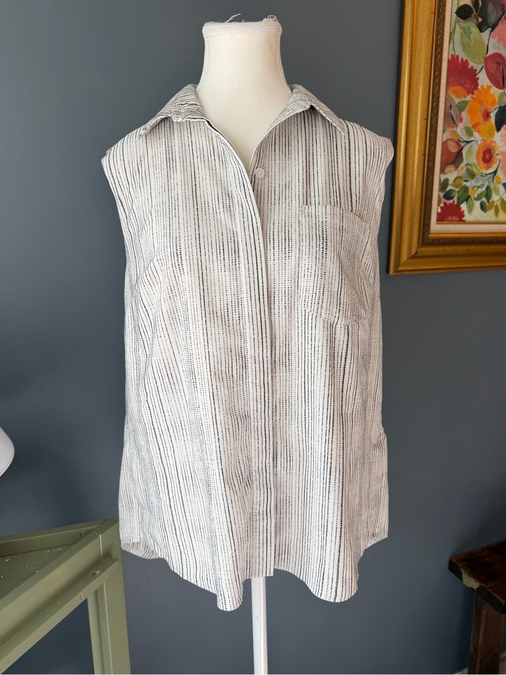 Athleta White Tunic with Black Pinstripe Detail